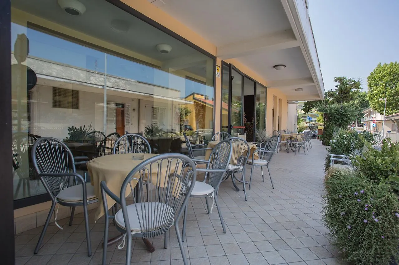 Hotel Deanna Bellaria-Igea Marina 3*,